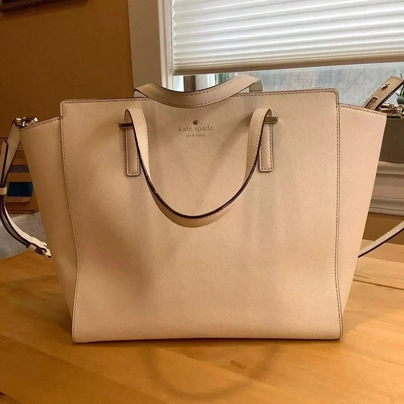 KATE SPADE Bright White Large Cedar Street Hayden Satchel - Picture 3 of 16